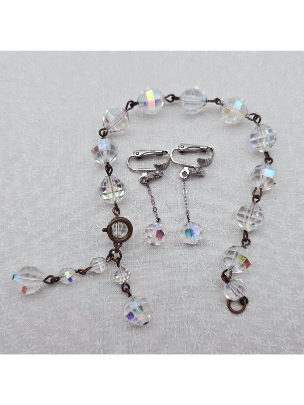 Crystal Iridescent Bead Bracelet & Clip-On Earrings Aurora Borealis MCM 1950s - Picture 2 of 9
